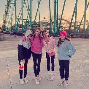 Meet your Posher, 2028_madeline